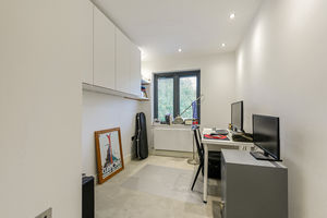 Study/bedroom- click for photo gallery